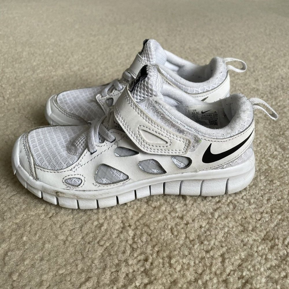 Nike Free Run 2 Girl's Size 12.5 Running Shoes White Grey